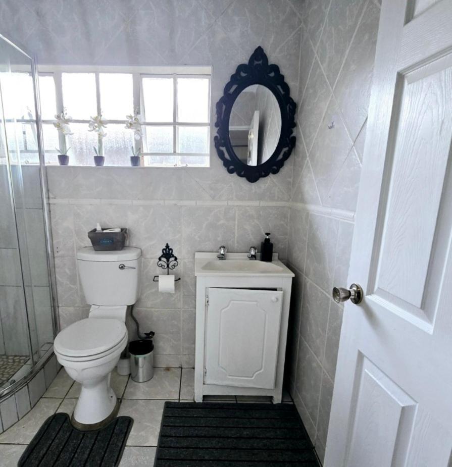 Zhantique Guest House 1- Unit 5 Boksburg Dış mekan fotoğraf